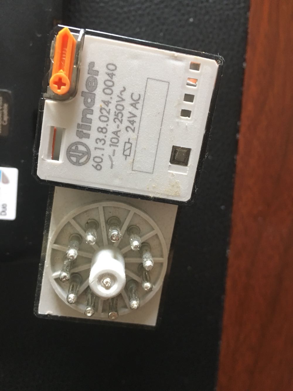 60 13 8 024 0040 60 13 FINDER relay Power relay