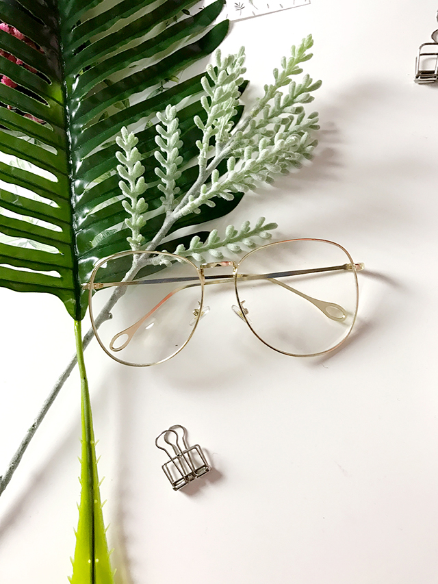 Phiên bản tiếng Hàn của trường retro tròn kim loại đầy đủ khung phẳng phẳng gương văn học nam và nữ cá tính kính gọng kính kính montblanc