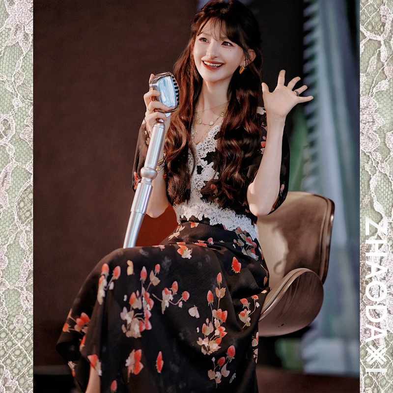 Zhao Daxi | Blackberry Silk Dress | 100% Silk Sesame Wrinkle Strawberry Print Lace Atmospheric Dress for Women