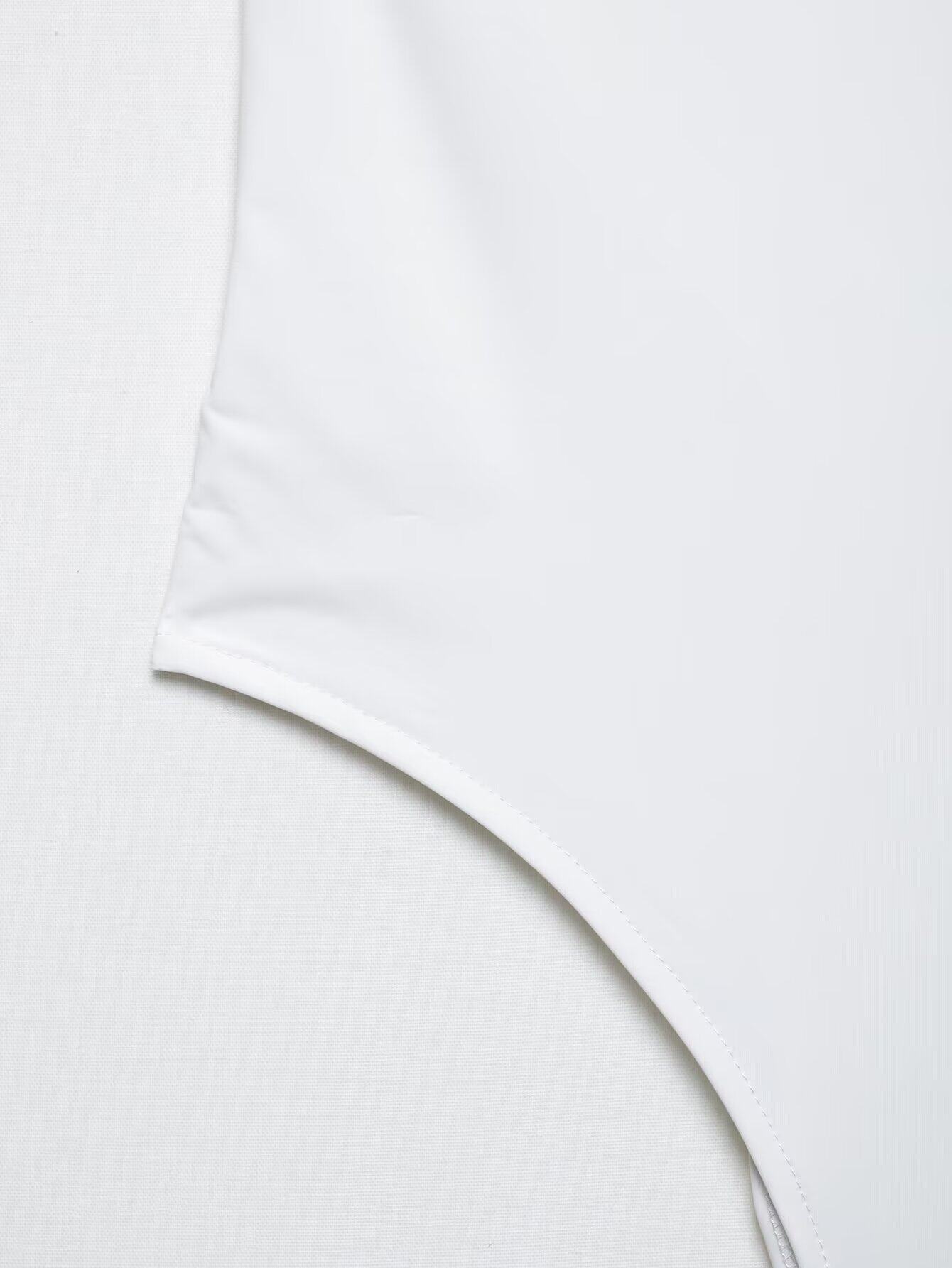 Боди/брюки kaslead 新款 女装 欧美风时尚金属饰一字领黑色泳衣 0167216