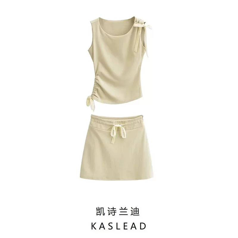 Design vest, mini-skirt, European style, trend of season, drawstring, high waist