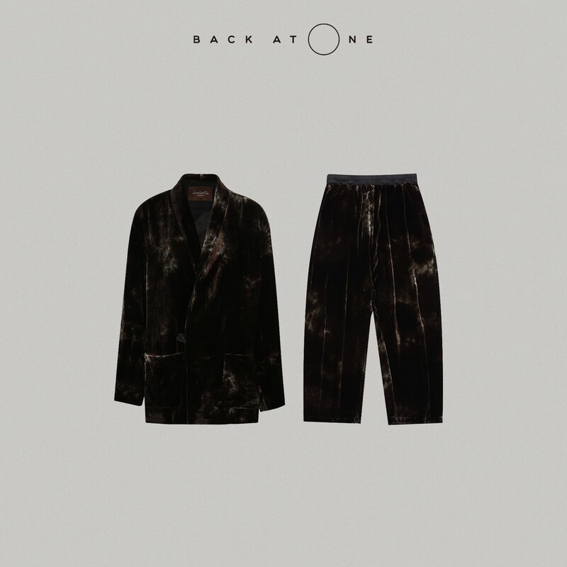 Backatone “Moonlight Flow” Elegant Casual Atmosphere Tie-Dye Velvet Jacket/Pants Fashion Set Backatone “Moonlight Flow” Elegant Casual Atmosphere Tie-Dye Velvet Jacket/Pants Fashion Set