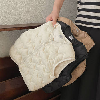 New product recommendation! autumn and winter korean style thickened warm sleeveless tops for boys and girls, versatile outerwear for children, 1 set of winter clothes