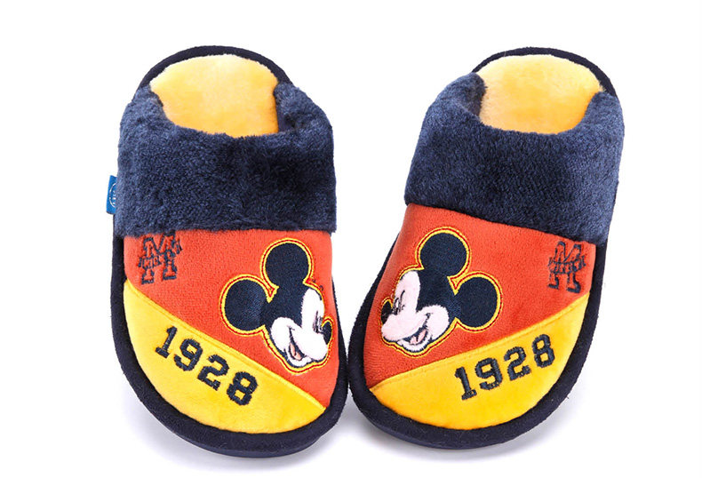 Pantoufles enfants en suède DISNEY pour hiver - semelle autre - Ref 1032591 Image 21
