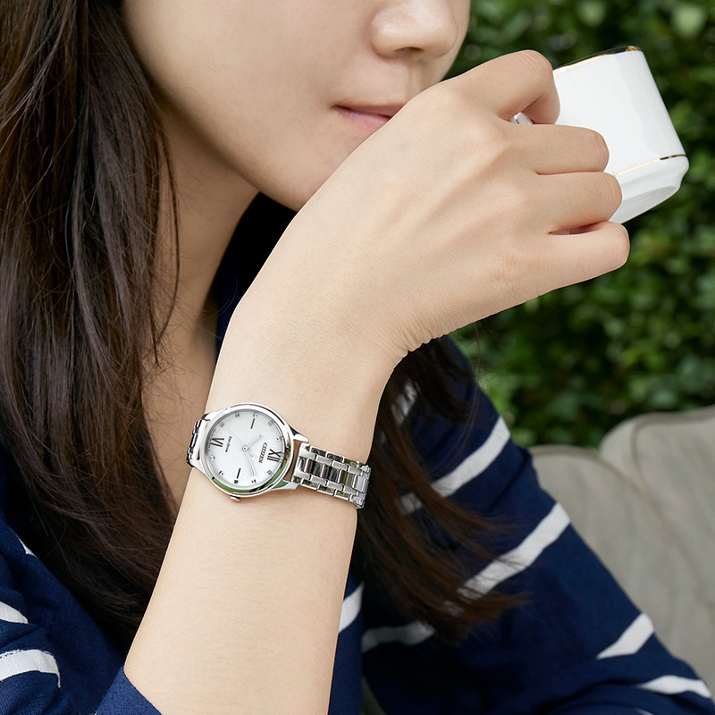 [New Year's Gift] Citizen official store Fashionable and Simple Light Kinetic Energy Watch with Ripple Pattern Dial for Women Em0500