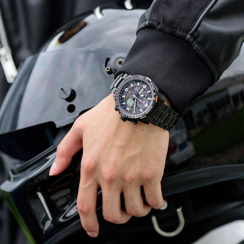 Citizen Flagship Store Radio-Controlled Luminous Skyhawk Blue Angel Kinetic Energy Business Watch for Men At8020