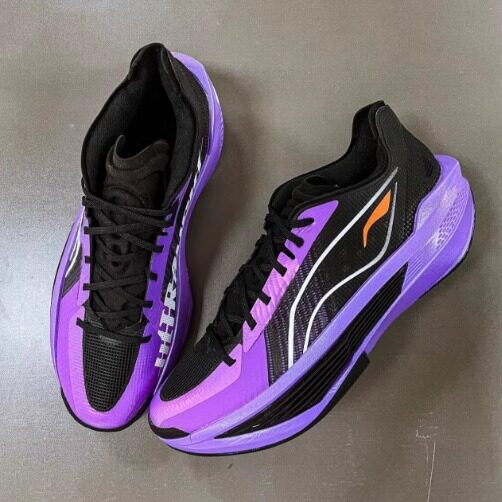 Ultra-Light 2025 Basketball Shoes for Men, Breathable, Non-Slip, Air-Cushion, Shock-Absorbing, Youth Student Practical Sports Shoes for Cement Floors Ultra-Light 2025 Basketball Shoes for Men, Breathable, Non-Slip, Air-Cushion, Shock-Absorbing, Youth Student Practical Sports Shoes for Cement Floors