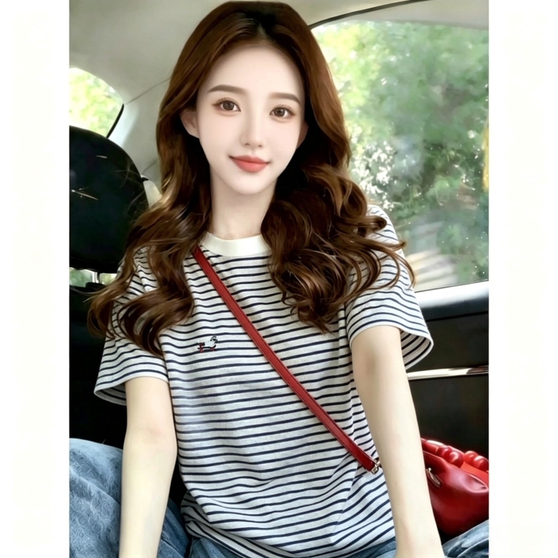 Striped Pure Cotton Round Neck Short-Sleeved T-Shirt for Women 2026 Summer New Style Loose Fit Popular High-End Versatile Age-Reducing Top Striped Pure Cotton Round Neck Short-Sleeved T-Shirt for Women 2026 Summer New Style Loose Fit Popular High-End Versatile Age-Reducing Top