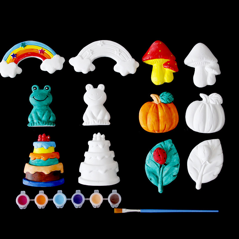 Children's graffiti plaster dolls painted and painted by hand DIY Kindergarten creative ceramic painted animal plaster