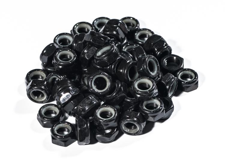 Black 15 yuan 30 bridge bracket M8 side nut four-wheel skateboard special accessories wheel screw cap
