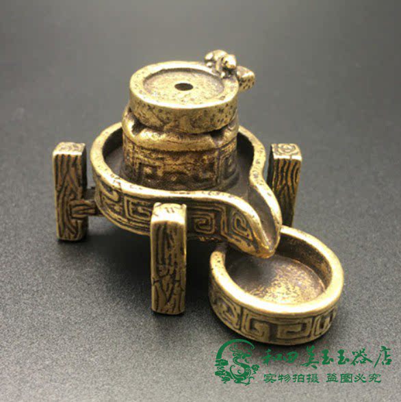 Solid brass grinding stone back-back fragrant antique mini mouse old stone grinding pendulum piece creative rural grinding millstone incense stick