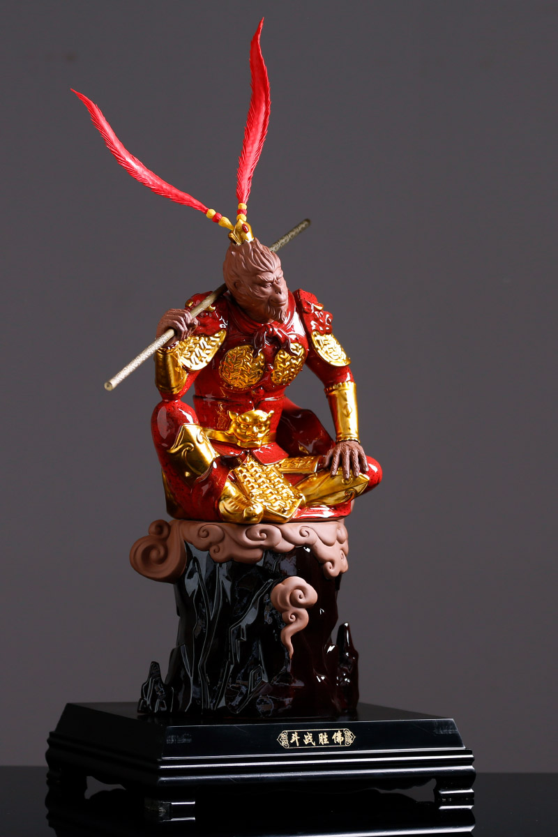 Sun Wukong, the Great Sage of Qi, returns loudly Home decoration Craft gift decoration Office desktop lucky decoration