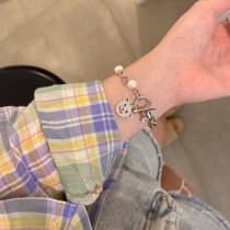 Bear Pearl Bracelet Girl ins niche design sense Advanced Handwear 2021 New Girlfriend Simple Jewelry