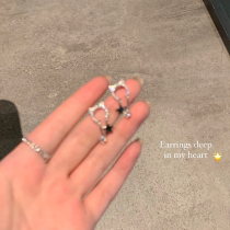 Design sense cat earrings 2021 New Tide temperament niche senior earrings without earrings