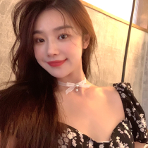 Pure sweet and spicy bow pearl necklace female light luxury niche design choker2021 year new collarbone neck chain