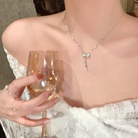 С бантиком, из жемчуга