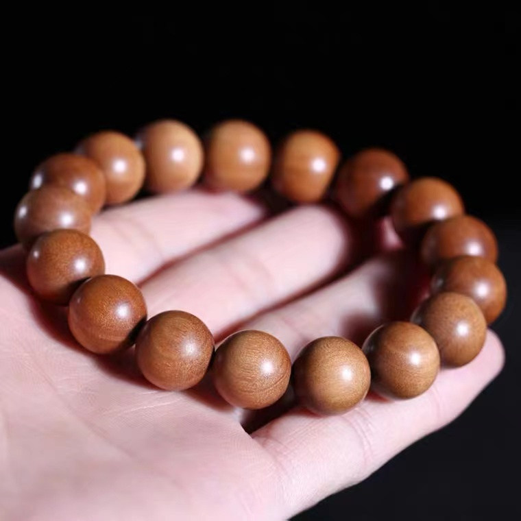 Indian Laoshan Sandalwood 10mm19 scented hand-carved Buddha beads rosary simple and elegant wooden beads white sandalwood women's bracelets