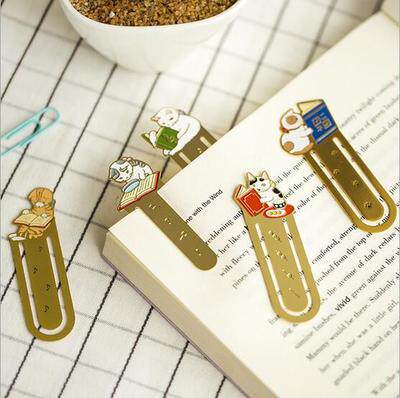 Promotion Korea Stationery Creative Kitty Family Cute Kitten Stainless Steel Hollowed-out Metal Bookmark Book Instrumental Gift