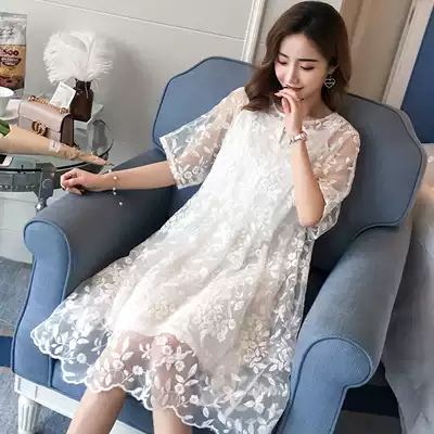 Pregnant women's spring top 2020 new Korean version of the tide mother medium and long version of 3-9 months lace pregnant women's dress summer
