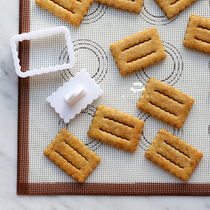 Japanese sandwich cookie mold soda biscuit vintage snack biscuit cutting die