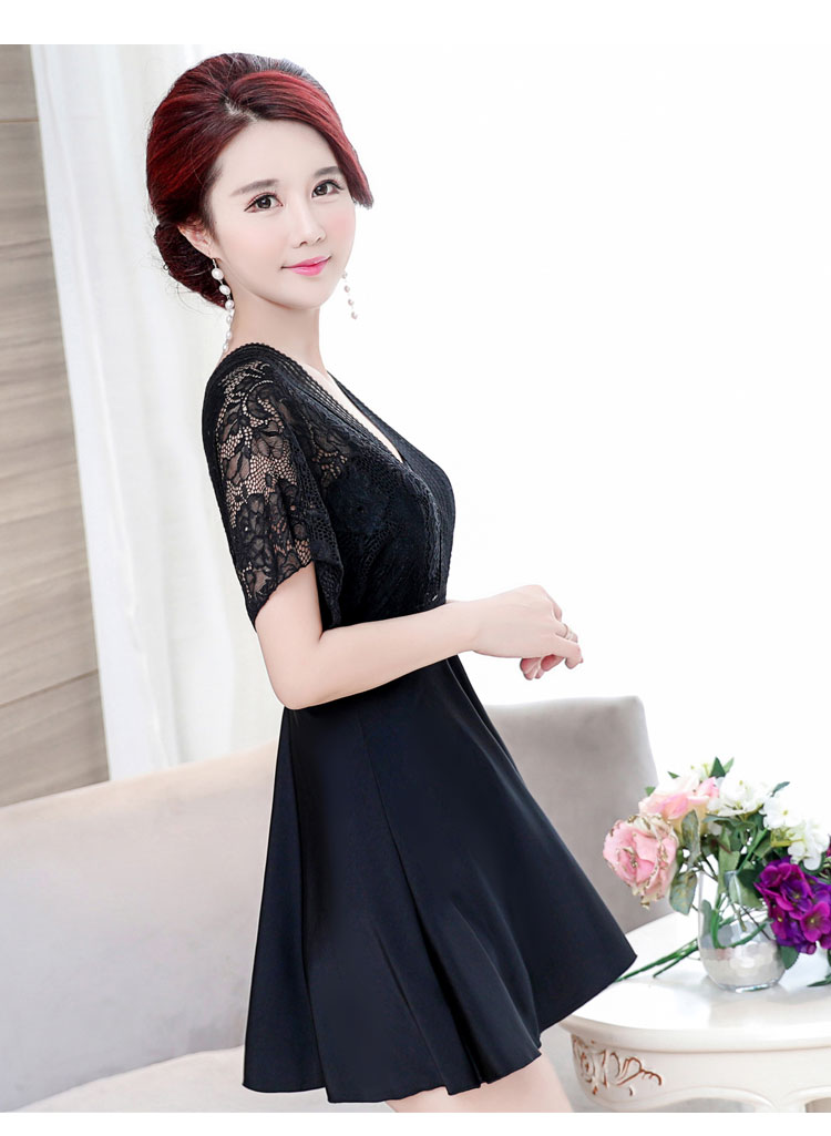 Áo tắm nữ Xiêm váy ren bảo thủ ngực nhỏ tụ tập che bụng giảm béo mùa xuân trung niên áo tắm mẹ - Bộ đồ bơi One Piece đồ bơi liền thân trẻ em