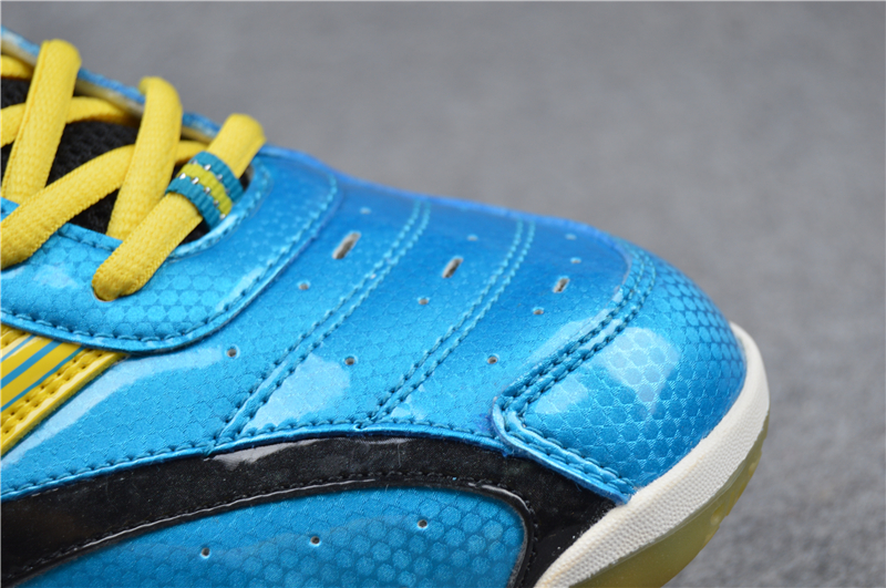 Đôi giày cầu lông sneakers chống trượt hấp thụ sốc giày anta