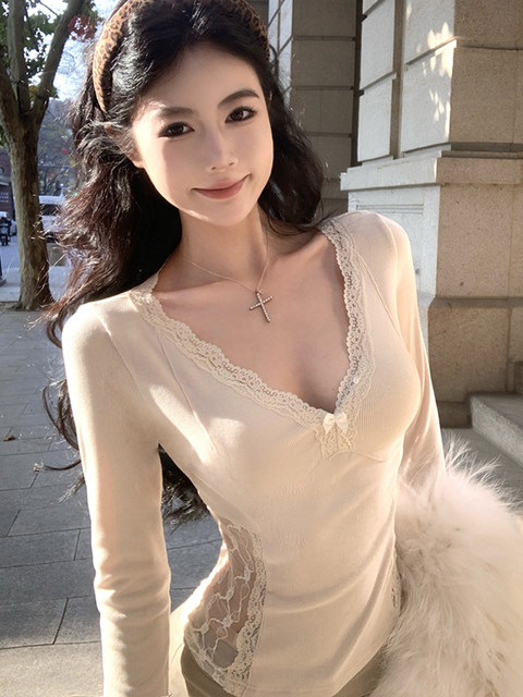 Sexy Hot Girl Style Lace Trim Long-Sleeve T-Shirt for Women 2025 Autumn and Winter, Subtle V-Neck, Slim Fit, Flattering Inner Top