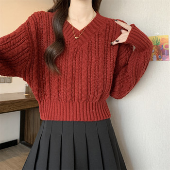 Petite V-Neck Design Short Cable Knit Sweater for Women, Spring Loose Fit, High-End Chic and Unique Top, Trendy
