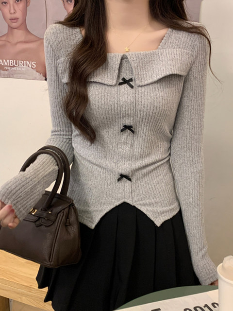 Square Neck Bowknot Three-Dimensional Decorative Long-Sleeve T-Shirt for Women, Spring Season, Stylish and Versatile, Slim Fit, Chic Short Top