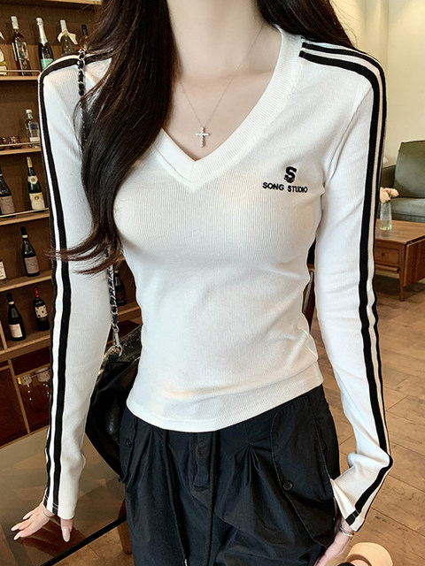 Korean Style Sporty V-Neck Striped Long-Sleeve T-Shirt for Women 2025 Early Autumn New Letter Embroidery Design Slim-Fit Top