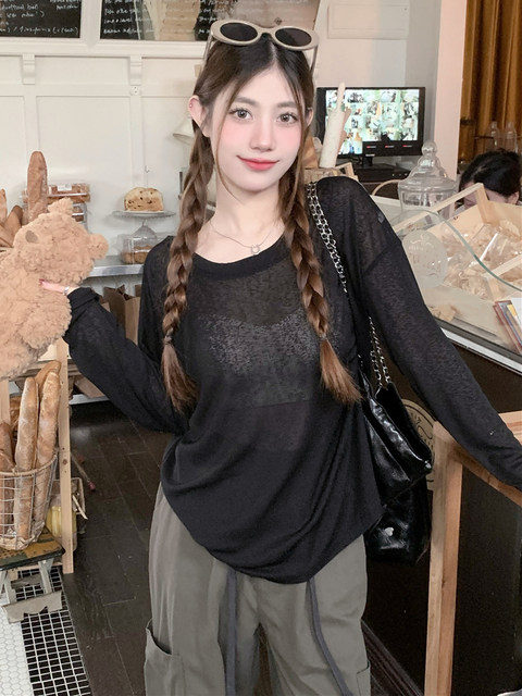 Dopamine Style Loose and Versatile Sun-Protective T-Shirt for Women, Summer 2025, Pure and Thin Korean Chic Unique Top