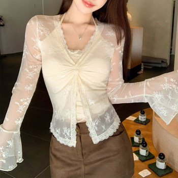 Purely Sensual Lace Fake Two-Piece Bell-Sleeve T-Shirt for Women, Spring Slim-Fit Versatile Unique High-End Stunning Top