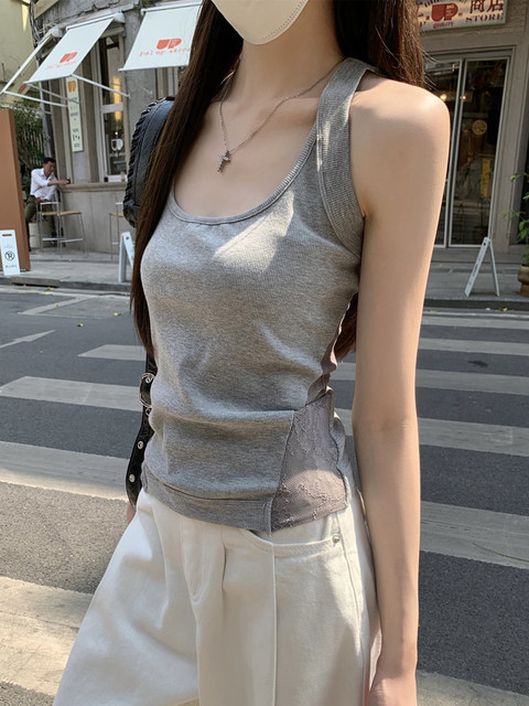 American-Style Hot Girl Slim-Fit Sleeveless Tank Top for Women, Summer Square Neck Lace Splicing Design, Stunning and Unique Camisole