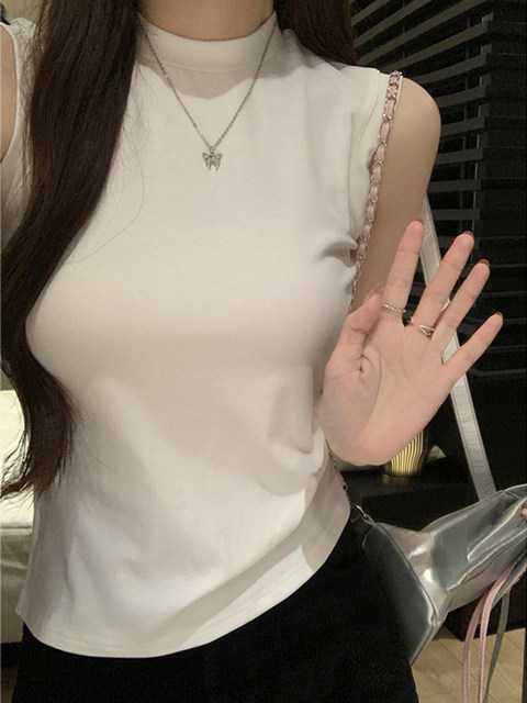 Half-High Collar, Slim-Fitting, Versatile Sleeveless Camisole for Women, Can Be Worn Outside, Basic Style, Pure and Sexy, Inner Wear, Solid Color Top