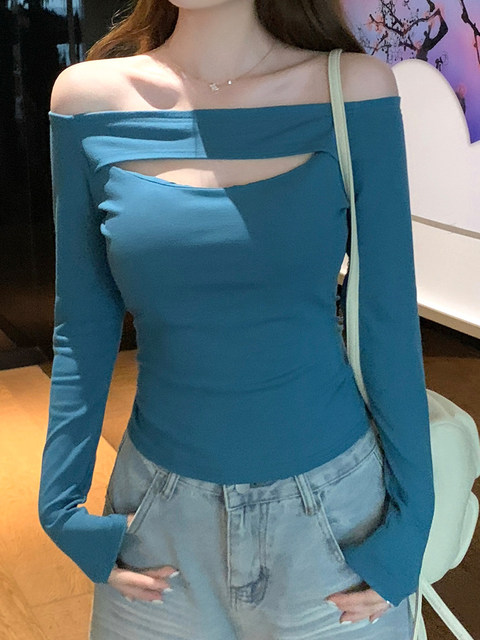 Design-Focused, Unique, Hollow-Out Long-Sleeve T-Shirt for Women, Spring and Winter, Off-Shoulder, Stunning, High-End, Sweet and Spicy Top