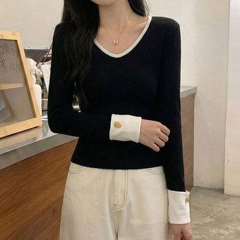 Fashionable and Versatile Color-Blocked V-Neck Base Shirt for Women, 2026 Spring Brushed Warm T-Shirt with a Stylish Button Design