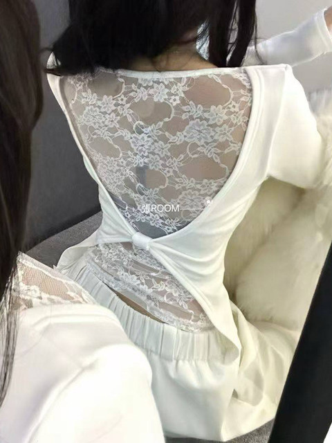 Pure Desire Hot Girl Style U-Neck Long Sleeve T-Shirt for Women 2026 Spring Unique Back Lace Patchwork Base Shirt Top