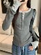 Korean Style Slim-Fit Long-Sleeve T-Shirt for Women with Decorative Stitching, New Autumn Design with Contrasting Color and Button Details