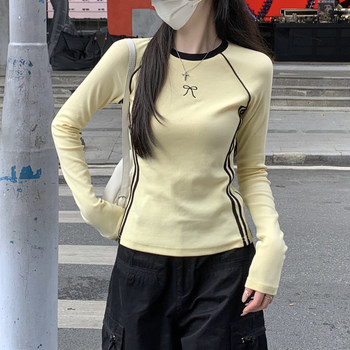 French-Style Sweet Round-Neck Long-Sleeve T-Shirt for Women, 2025 Autumn, Color-Blocked Raglan Stripes, Unique Embroidered Design Top