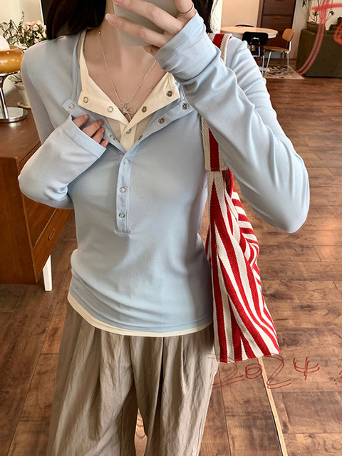 Blue Color-Enhancing Half-Open Collar Long-Sleeve T-Shirt for Women, 2024 Autumn, Fake Two-Piece with Hidden Button Design, Unique Short Top ins