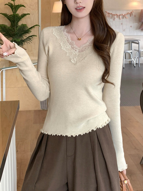 2025 New French-Style Lace V-Neck Knit Sweater for Women, Unique Slim Fit, Super Flattering Winter Base Layer Top