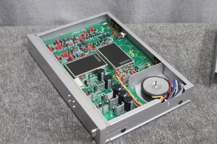 Audiolab Anh tự hào ca sĩ vinyl 8000PPA với máy ghi âm đầu vào nhóm MM MC 2 - Máy hát 	đầu đĩa than micro seiki	