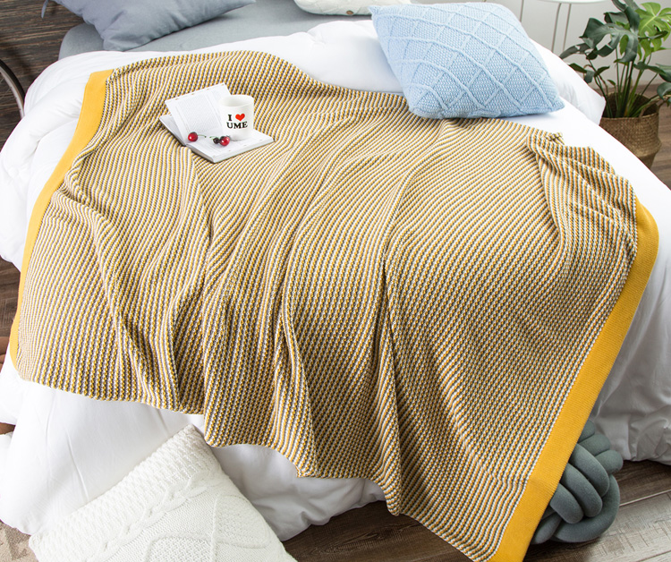 Sofa bông gạc chăn giải trí chăn văn phòng ngủ trưa chăn in lưới màu đỏ phần chăn mền - Ném / Chăn chăn lông cừu nhật