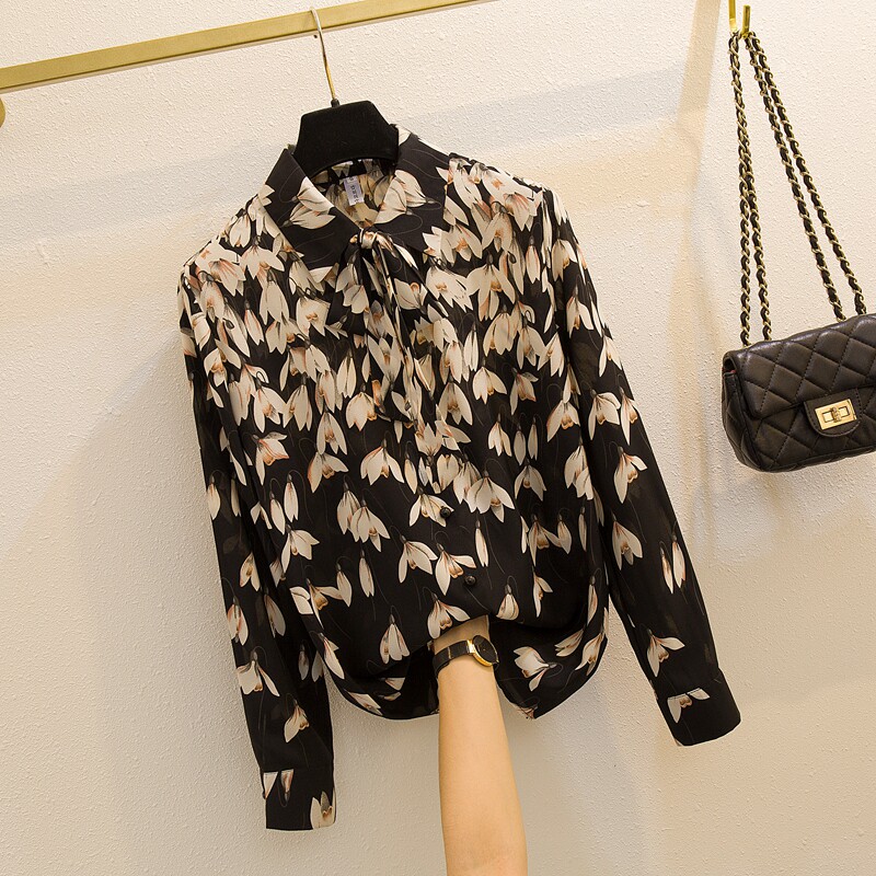 Korean printed shirt women's design sense niche 2020 spring new style Western style fashion temperament chiffon shirt top trend