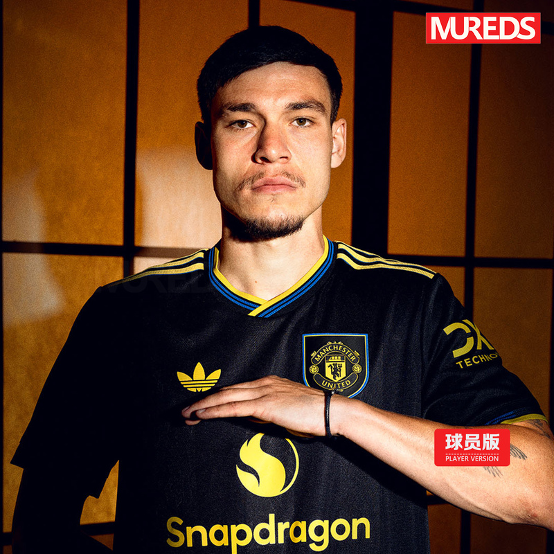 Manchester United Official Authentic Adidas 25-26 Season Second Away Men's Player Version Short-Sleeved Jersey Ji7419