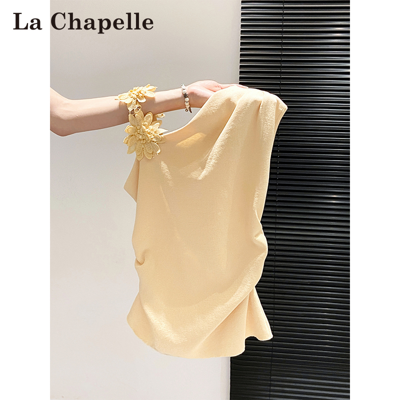 La Chapelle French-Style Three-Dimensional Floral Asymmetrical Neckline Off-Shoulder Vest for Women, Summer Waist-Cinching Elegant Sleeveless Camisole Top