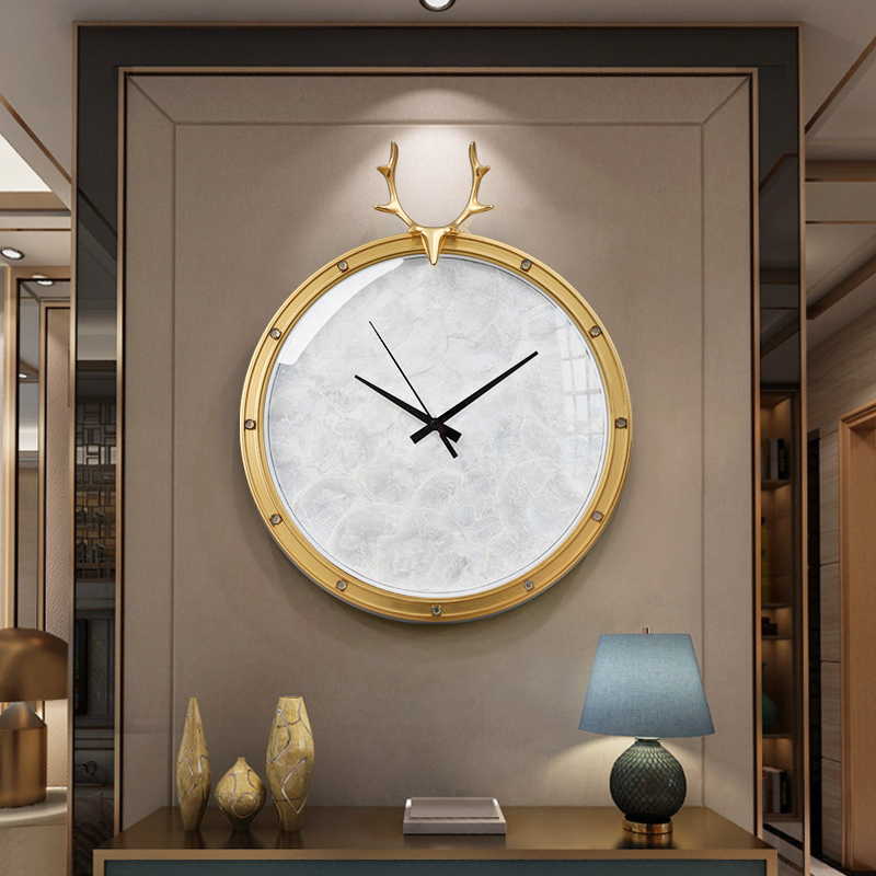 2021 new modern light extravagant hanging clock living room table Home fashion extravagant clock quartz clock hanging wall watches