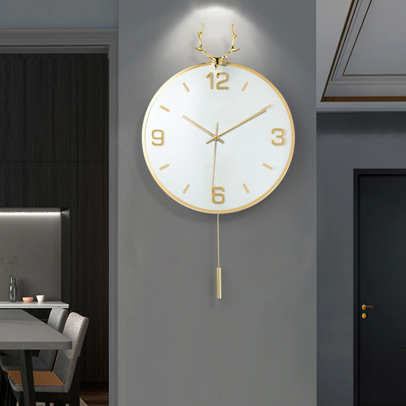 Modern Light Lavish Alloy Deer Head Hanging Clock Home Fashion Decoration Mute Watch Living Room Hanging Wall Creative Atmospheric Clock