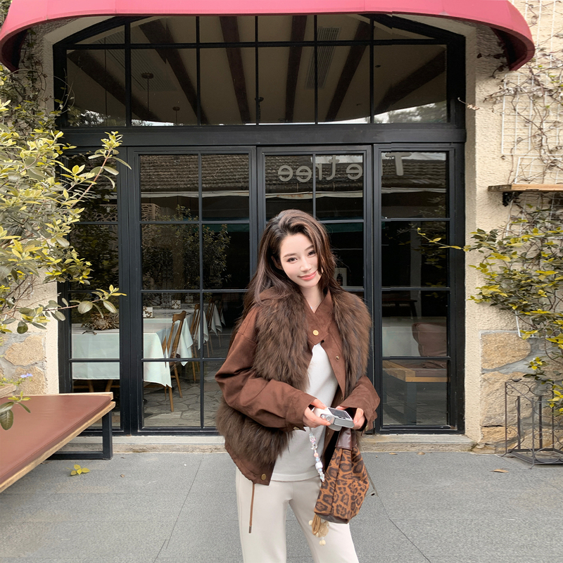 2026 Winter New Style Two-Way Wear Raccoon Fur Vest Fur Motorcycle Jacket Coat Women's 90 White Goose down Short down Jacket