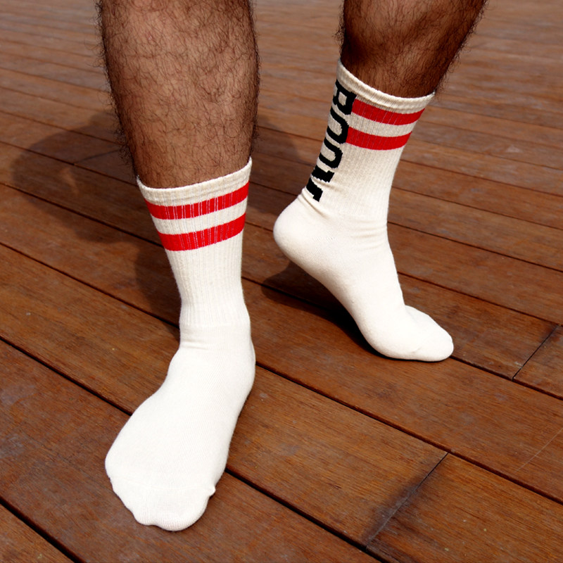 In simple white cotton Korean edition trend men sports leisure skateboard breathable sweating fashion socks